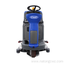 Automatic floor tile cleaning machine with disc brush